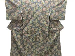 クリスマスセール大特価品　花唐草模様織り出し本場泥大島紬着物(5マルキ)